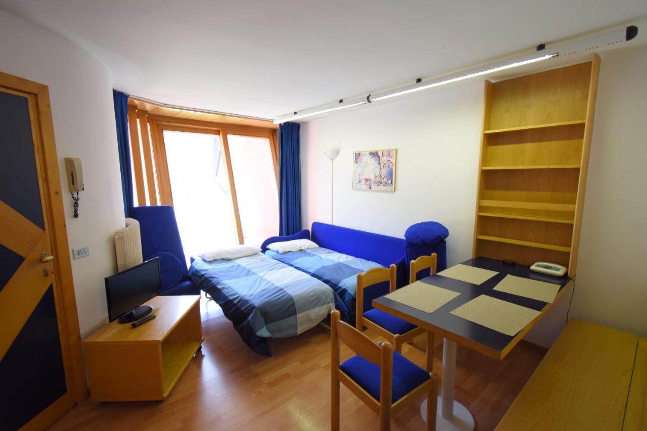 Ville Golf & Ski Madonna di Campiglio Luaran gambar